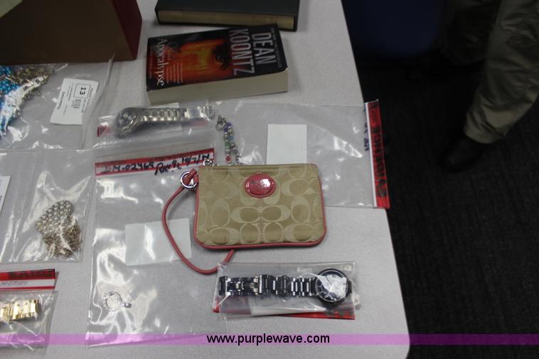 image for item BL9342 Assorted books and jewelry