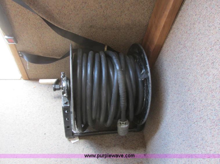 image for item BN9924 1986 Isuzu NPR media truck