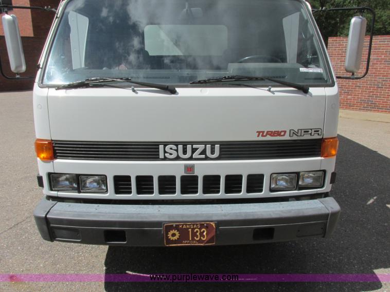 image for item BN9924 1986 Isuzu NPR media truck