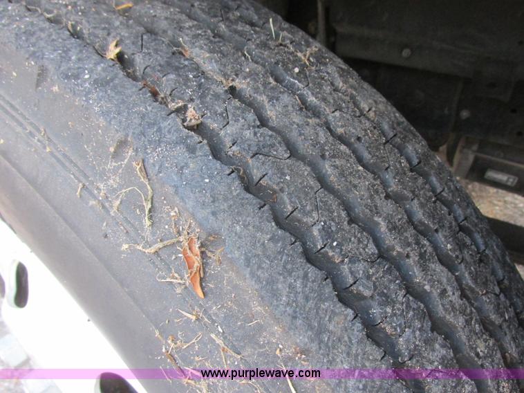 image for item BN9924 1986 Isuzu NPR media truck