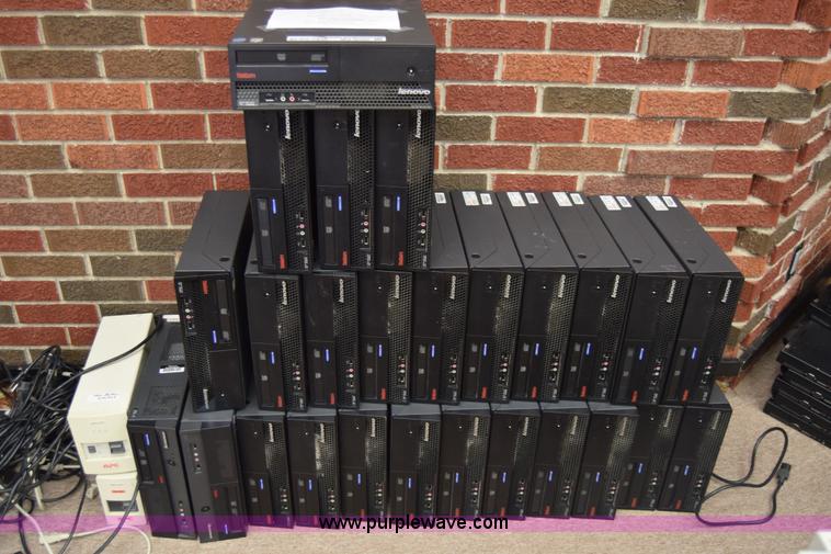 image for item BO9702 (26) Lenovo 6072 computer towers