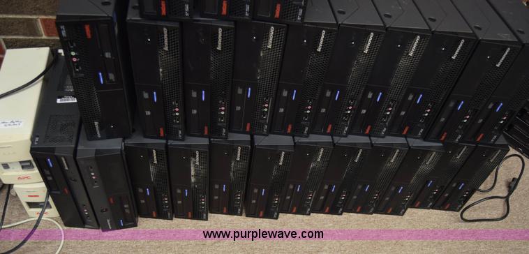 image for item BO9702 (26) Lenovo 6072 computer towers