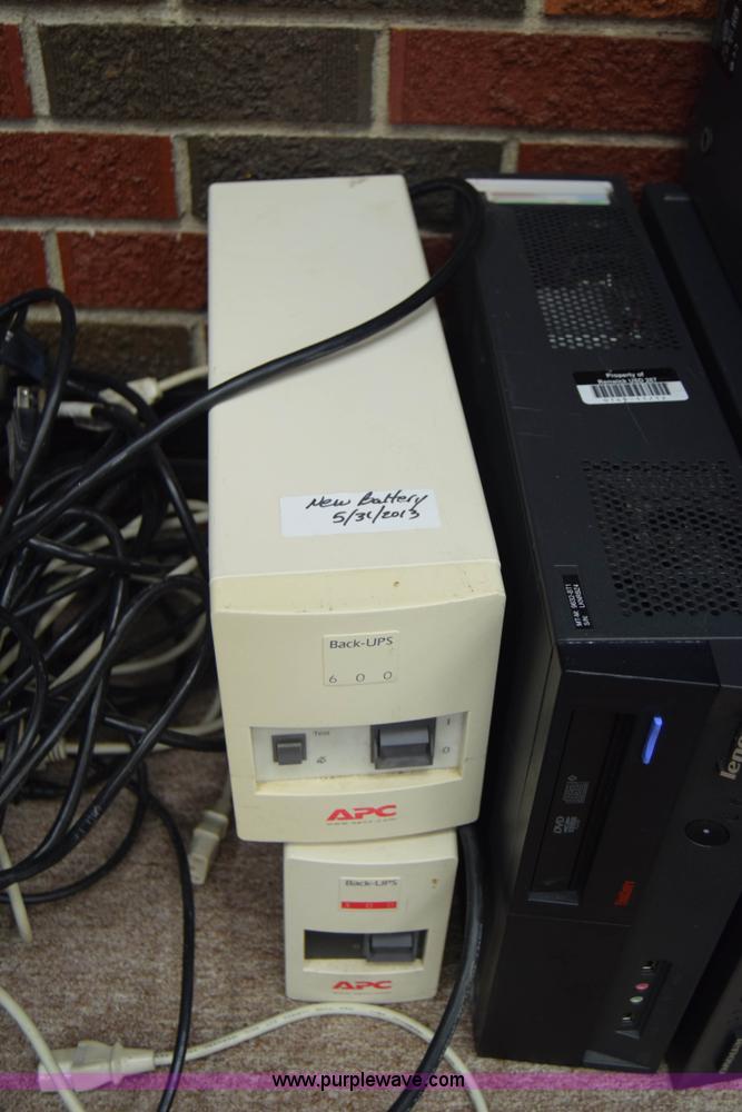 image for item BO9702 (26) Lenovo 6072 computer towers