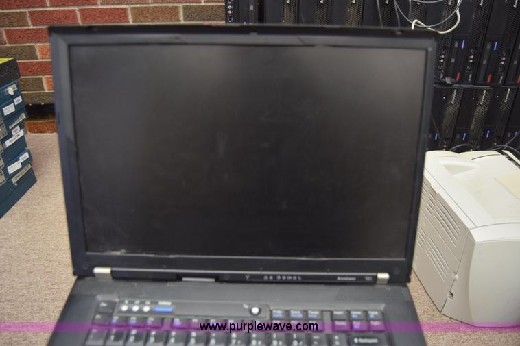image for item BO9704 (11) Lenovo T61 laptop computers