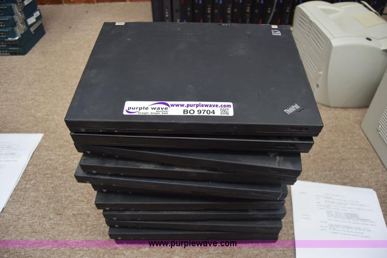 image for item BO9704 (11) Lenovo T61 laptop computers