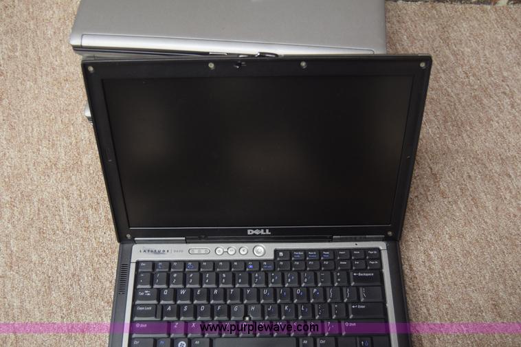 image for item BO9707 (7) Dell D630 laptop computers