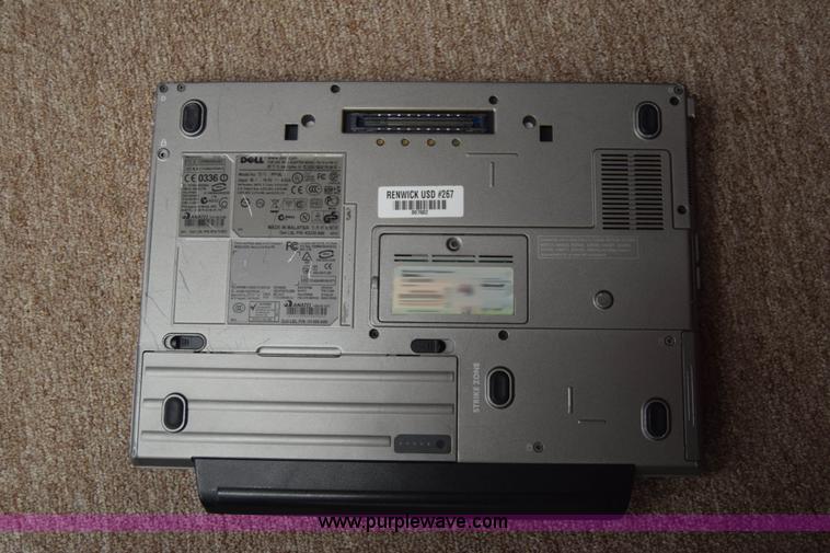 image for item BO9707 (7) Dell D630 laptop computers