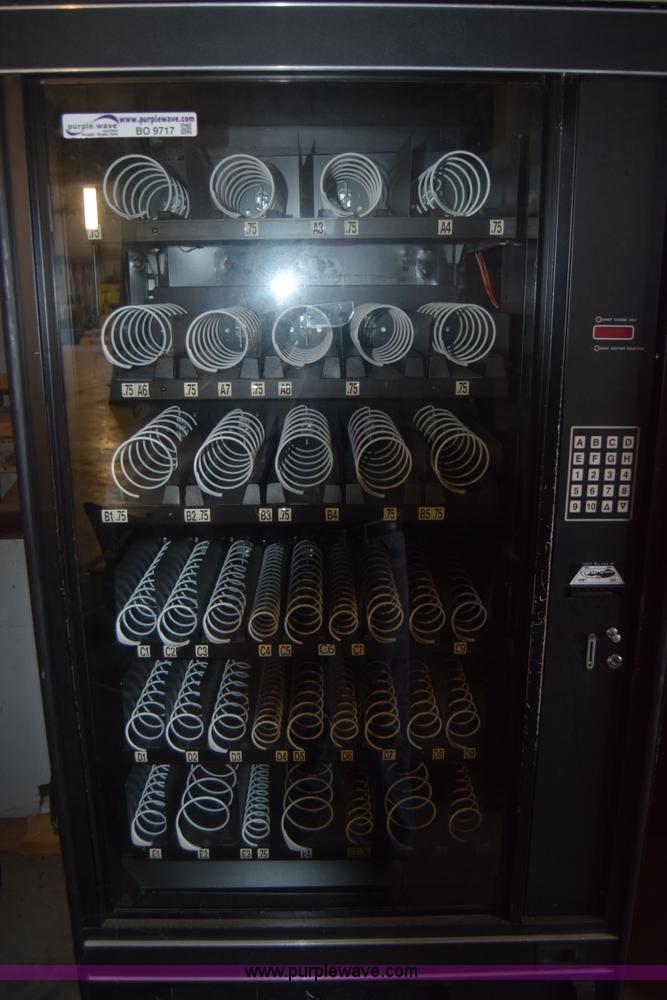 image for item BO9717 Sovamco vending machine