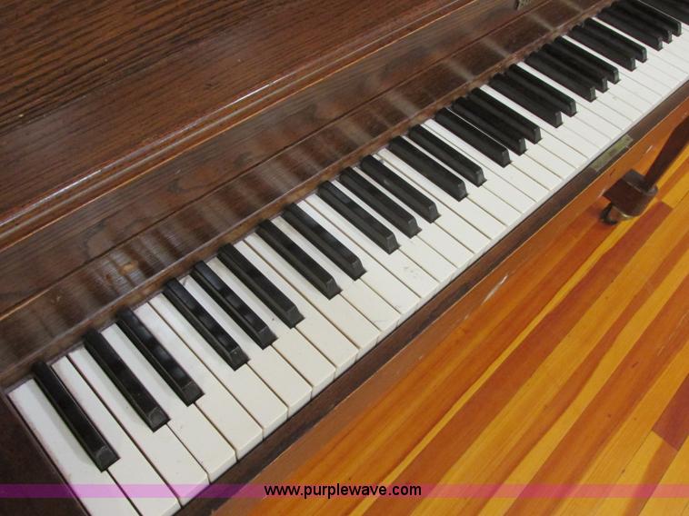 image for item BO9723 Baldwin Hamilton piano