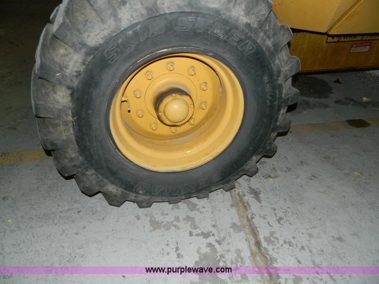 image for item BQ9974 Grove AM266 boom lift