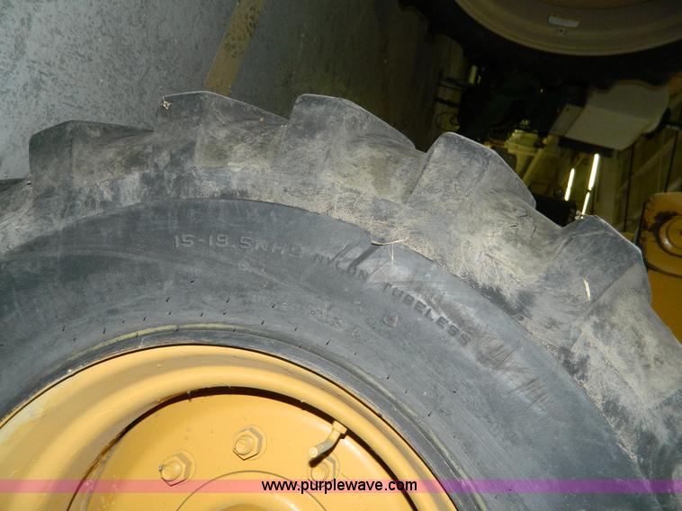 image for item BQ9974 Grove AM266 boom lift