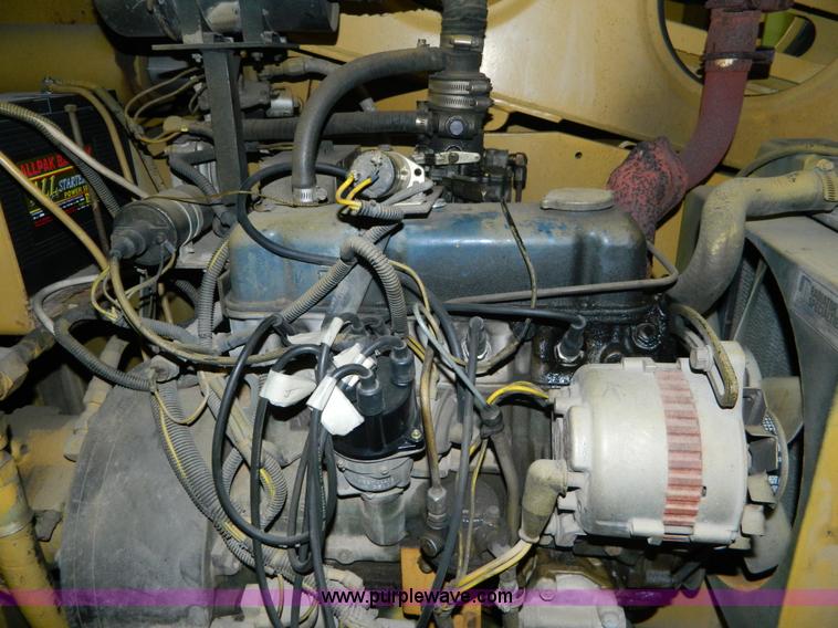 image for item BQ9974 Grove AM266 boom lift