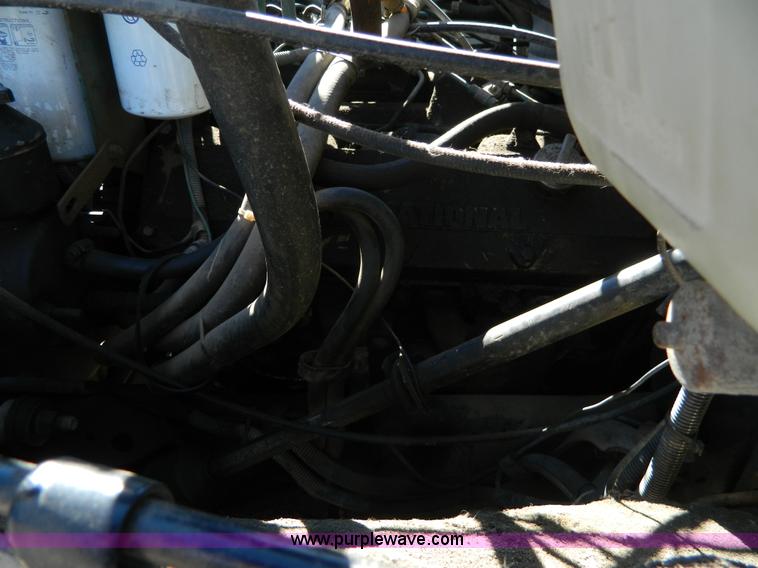 image for item BQ9975 1986 International S1700 dump truck