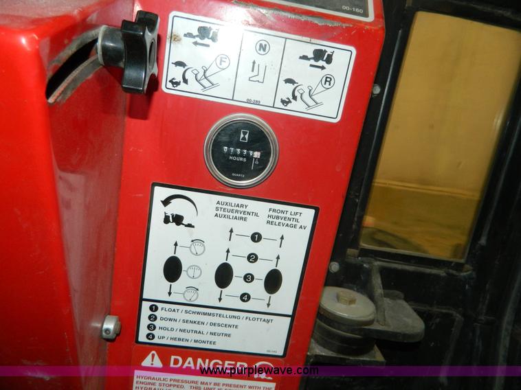 image for item BQ9976 1989 Steiner 525 4WD tractor