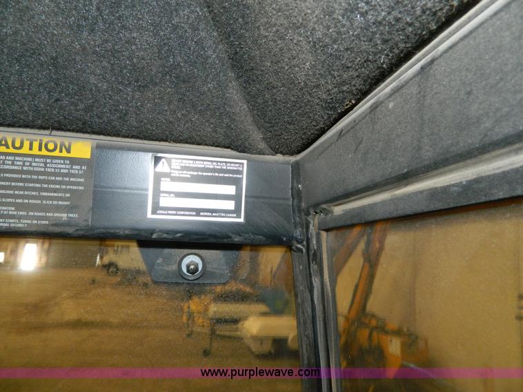 image for item BQ9976 1989 Steiner 525 4WD tractor