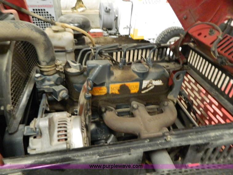 image for item BQ9976 1989 Steiner 525 4WD tractor