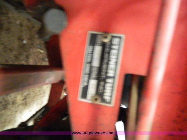 image for item BQ9976 1989 Steiner 525 4WD tractor