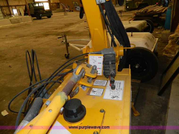 image for item BQ9978 Tiger flail mower