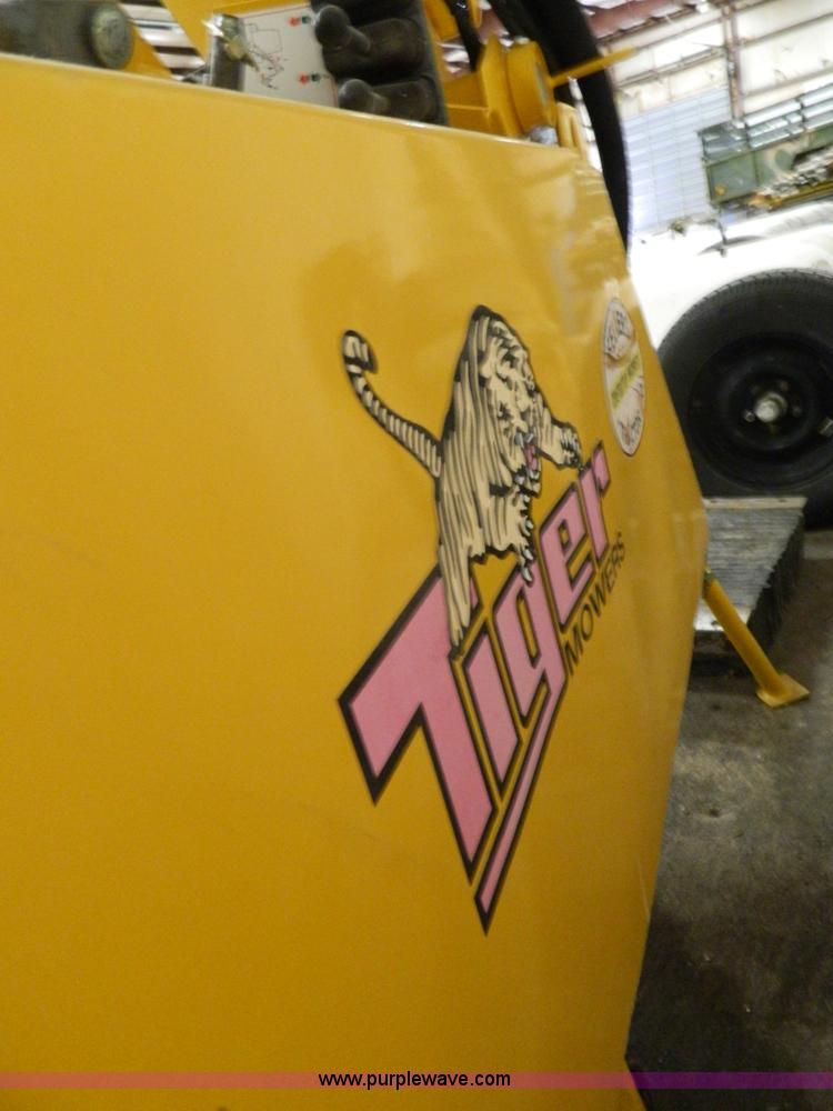 image for item BQ9978 Tiger flail mower