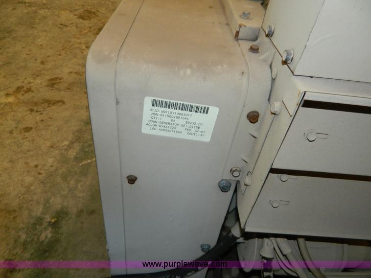 image for item BQ9979 1986 US Army MEP002A generator
