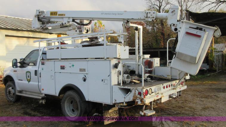 image for item I1857 2000 Ford F550 bucket truck