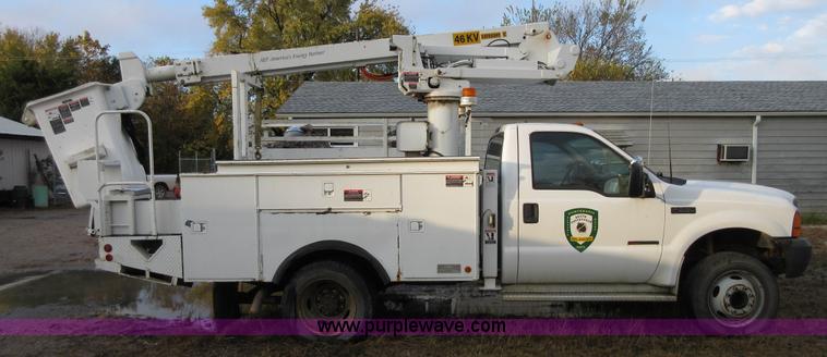image for item I1857 2000 Ford F550 bucket truck