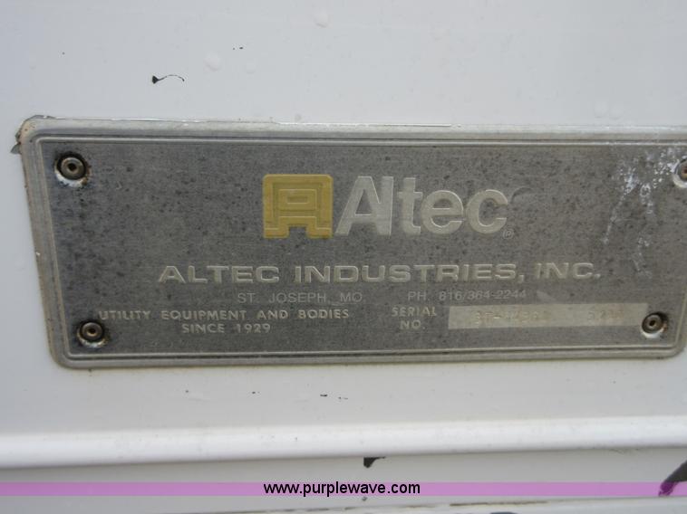 image for item I1857 2000 Ford F550 bucket truck