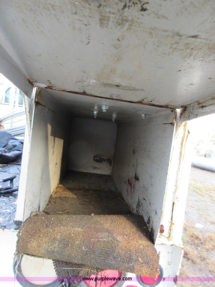 image for item I1857 2000 Ford F550 bucket truck