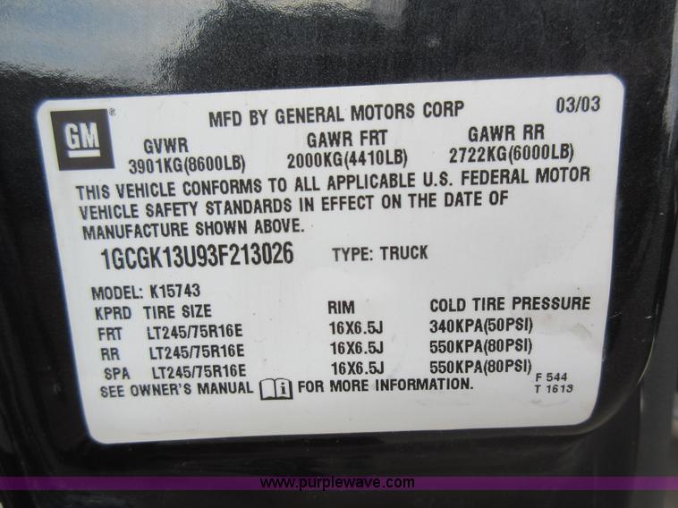 image for item I6321 2003 Chevrolet Silverado 1500HD Crew Cab pickup truck