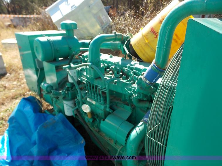 image for item J2687 Onan generator