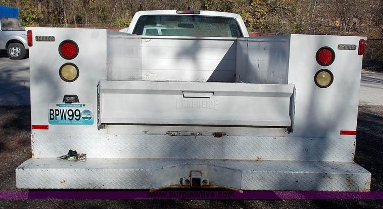 image for item J2691 1994 Chevrolet Cheyenne 3500 utility truck