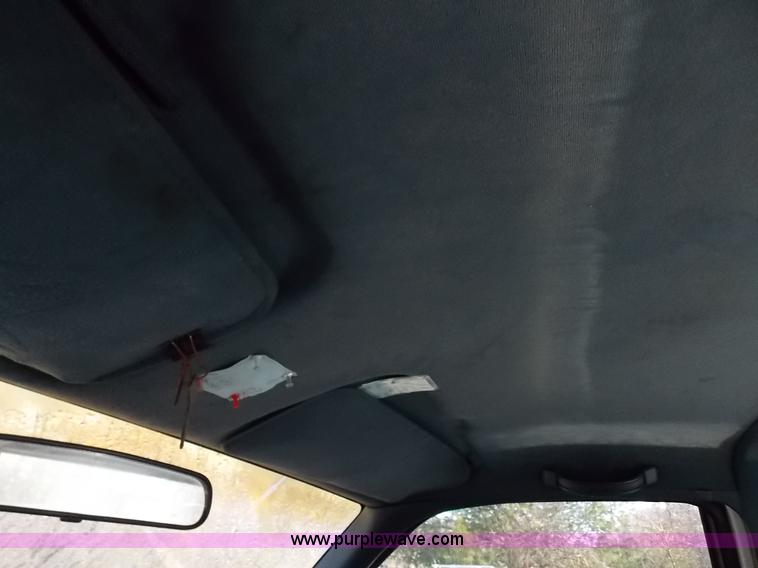 image for item J2691 1994 Chevrolet Cheyenne 3500 utility truck