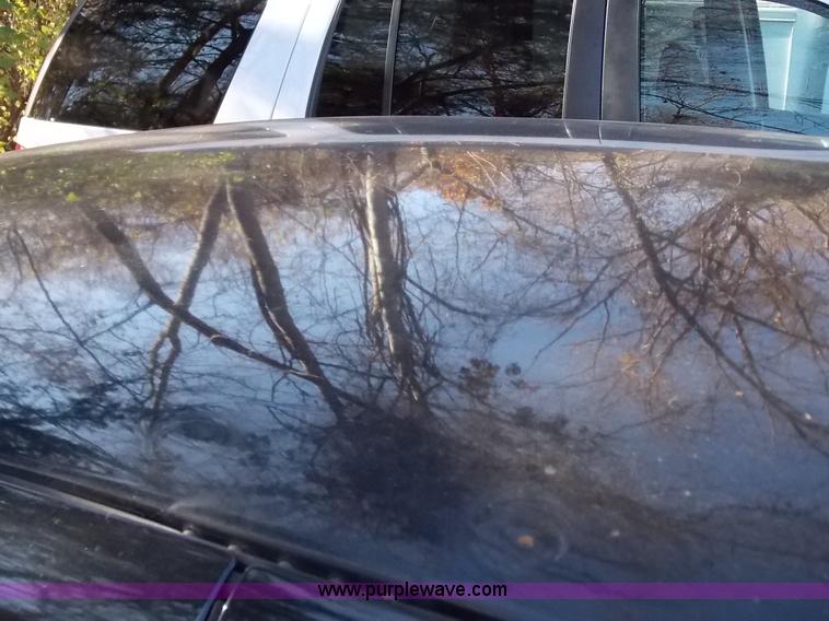 image for item J2693 2005 Ford Crown Victoria Police Interceptor