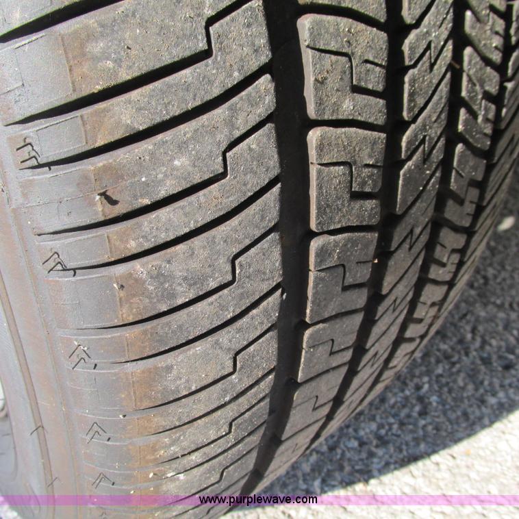 image for item J2695 2010 Ford Crown Victoria Police Interceptor