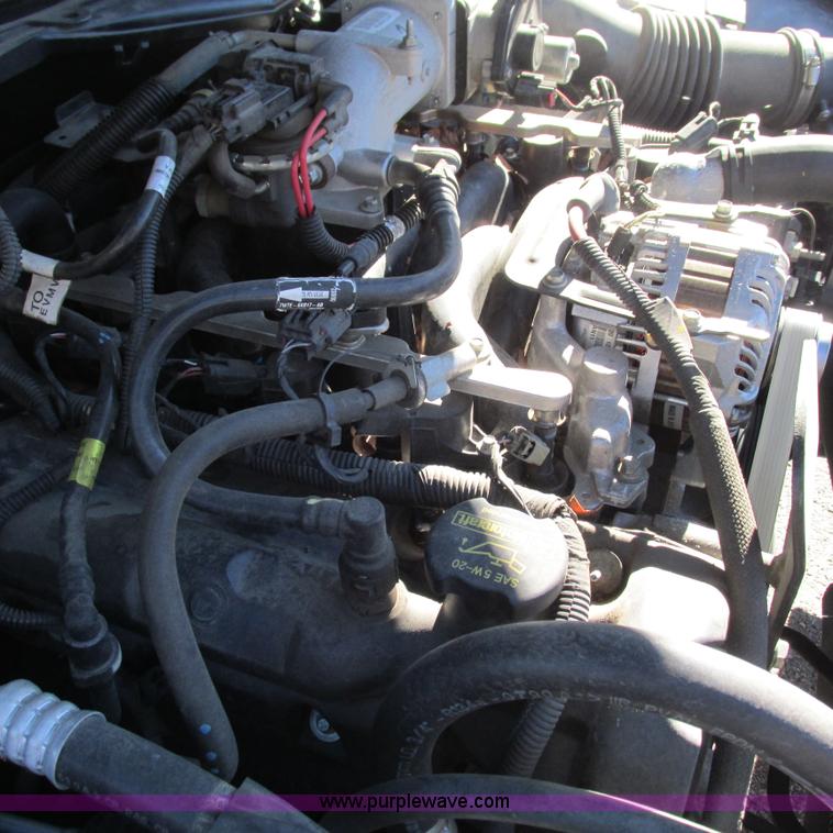 image for item J2695 2010 Ford Crown Victoria Police Interceptor