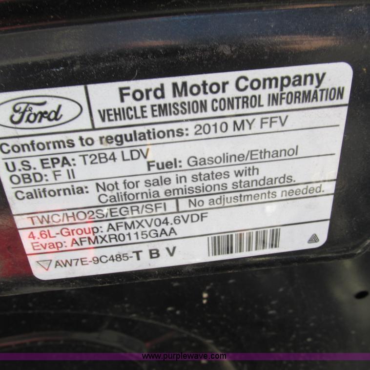 image for item J2695 2010 Ford Crown Victoria Police Interceptor