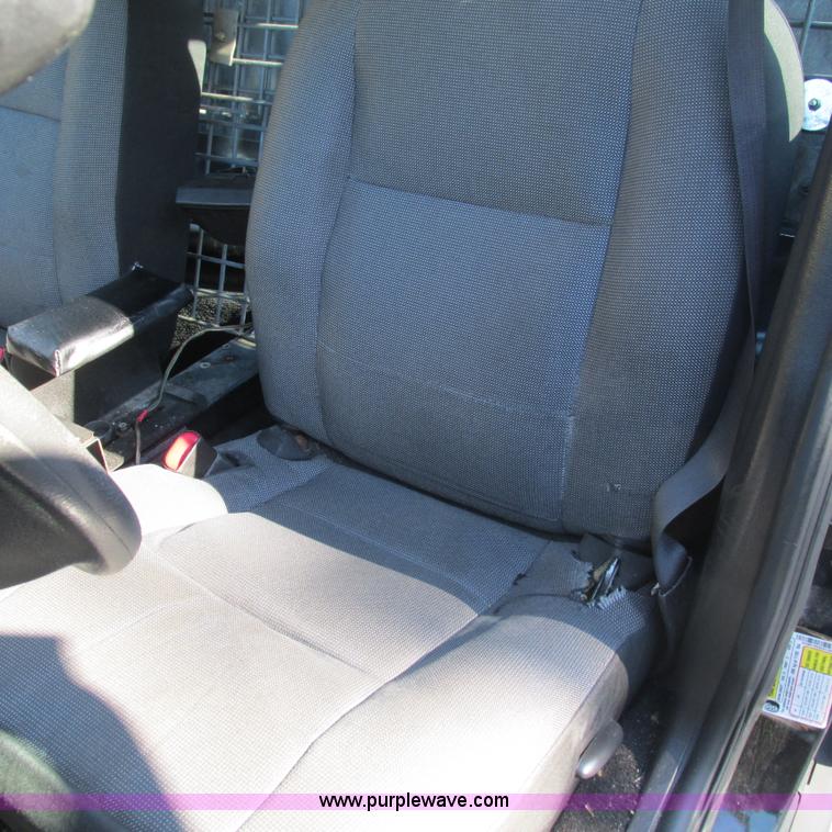 image for item J2696 2010 Ford Crown Victoria Police Interceptor