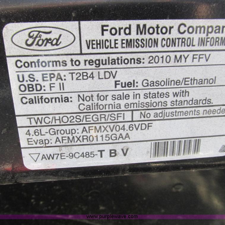 image for item J2696 2010 Ford Crown Victoria Police Interceptor