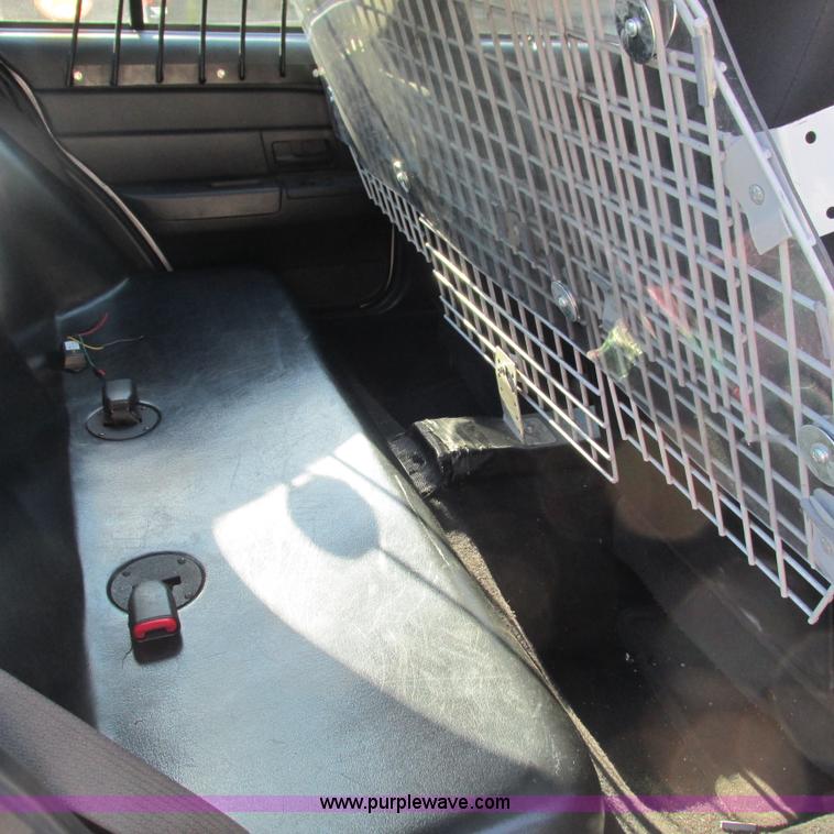 image for item J2697 2010 Ford Crown Victoria Police Interceptor