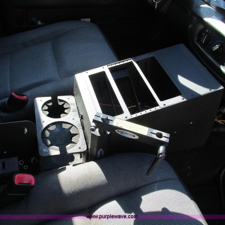 image for item J2697 2010 Ford Crown Victoria Police Interceptor