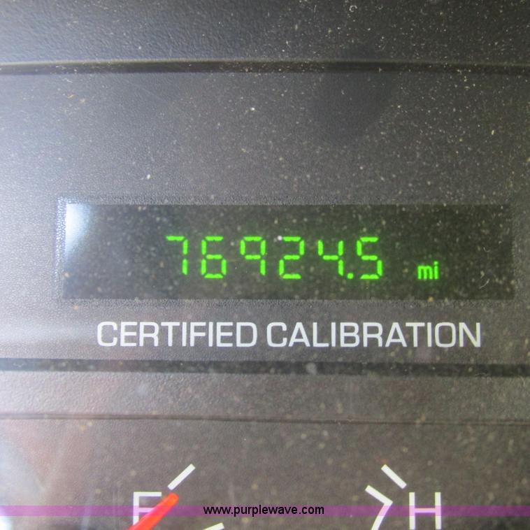 image for item J2697 2010 Ford Crown Victoria Police Interceptor