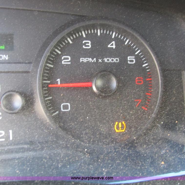 image for item J2697 2010 Ford Crown Victoria Police Interceptor