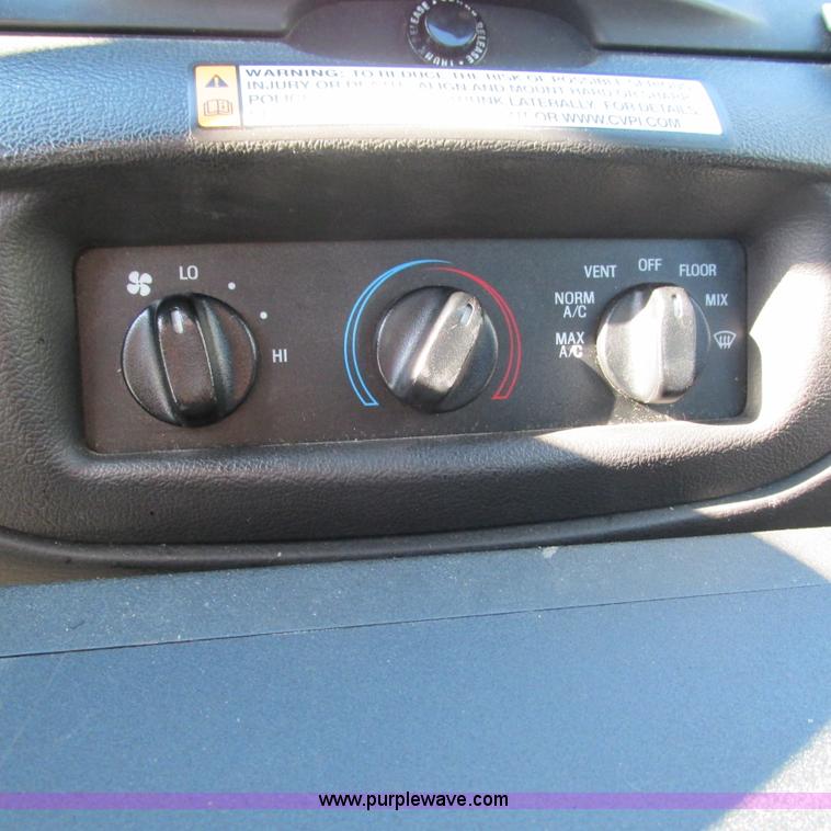 image for item J2697 2010 Ford Crown Victoria Police Interceptor