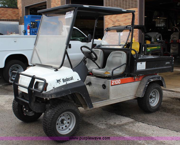 image for item J3684 2007 Bobcat 2100 utility vehicle