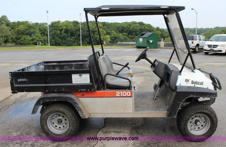 image for item J3684 2007 Bobcat 2100 utility vehicle