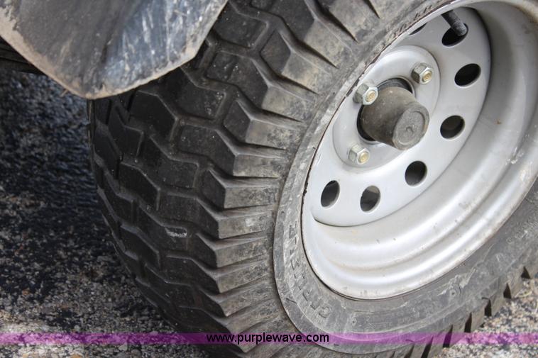 image for item J3684 2007 Bobcat 2100 utility vehicle