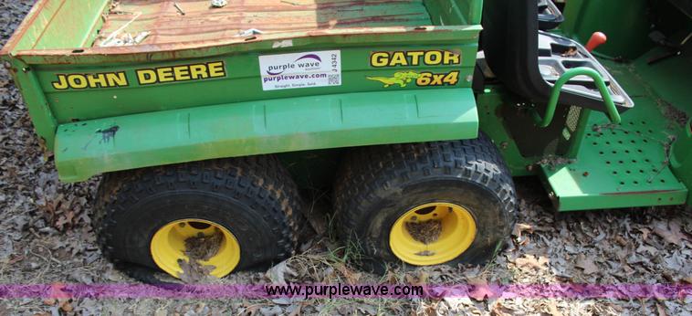 image for item J4342 2000 John Deere Gator utility vehicle