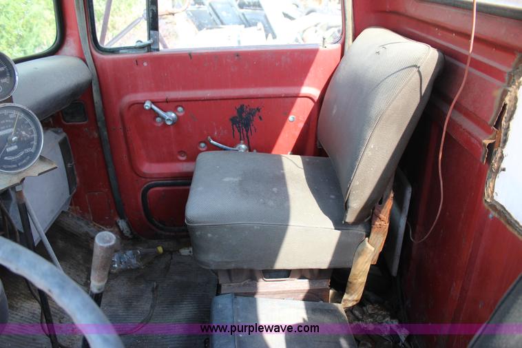 image for item J4343 1972 Ford 9000 oil distributor