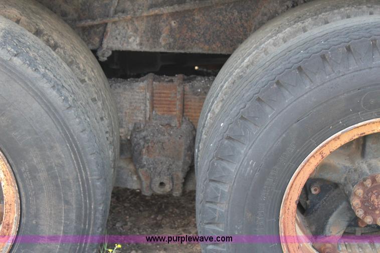 image for item J4343 1972 Ford 9000 oil distributor