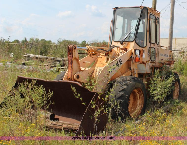image for item J4344 1989 John Deere 444E wheel loader